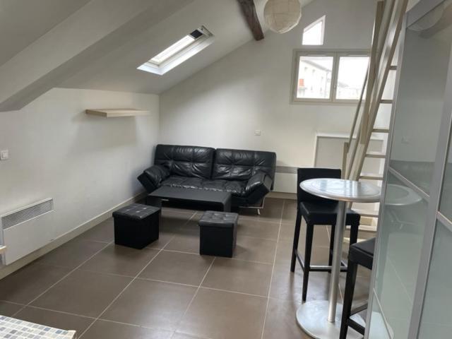 Appartements Sympas Et Confortables Proche De Paris Nanterre Eksteriør bilde